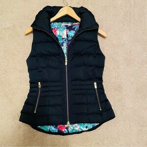 Lilly Pulitzer puffer vest size small